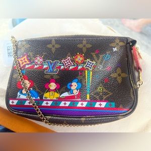 Mini pouchette LV